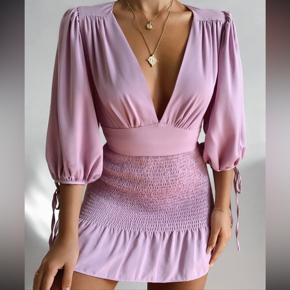 Do + Be Lilac Smocked Mini Dress Size Small - Picture 1 of 3